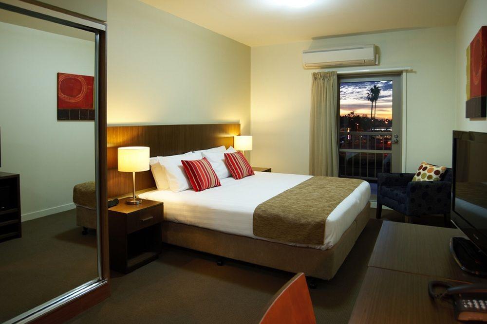 Quest Mildura Aparthotel Екстериор снимка