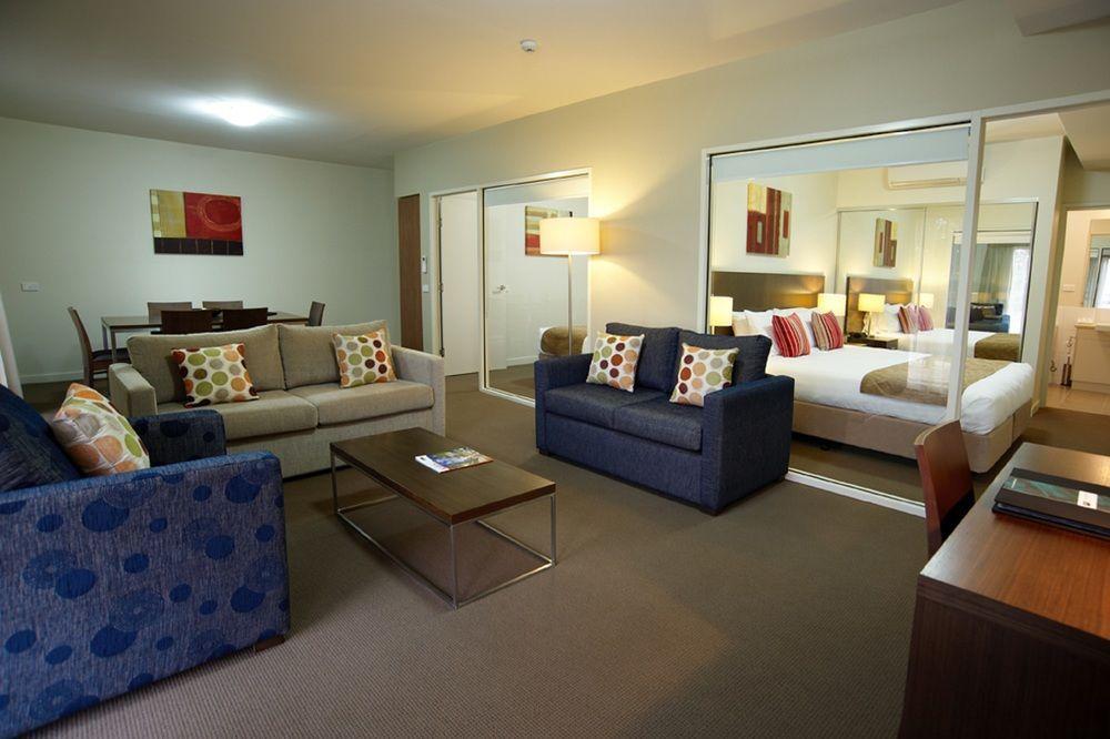 Quest Mildura Aparthotel Екстериор снимка