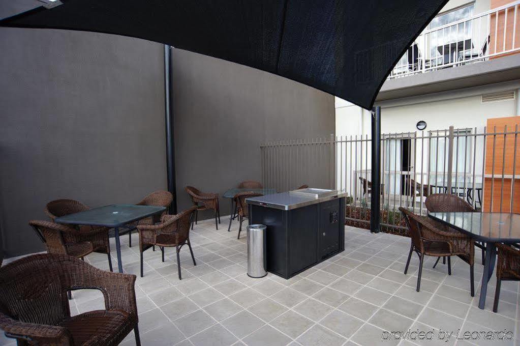 Quest Mildura Aparthotel Екстериор снимка
