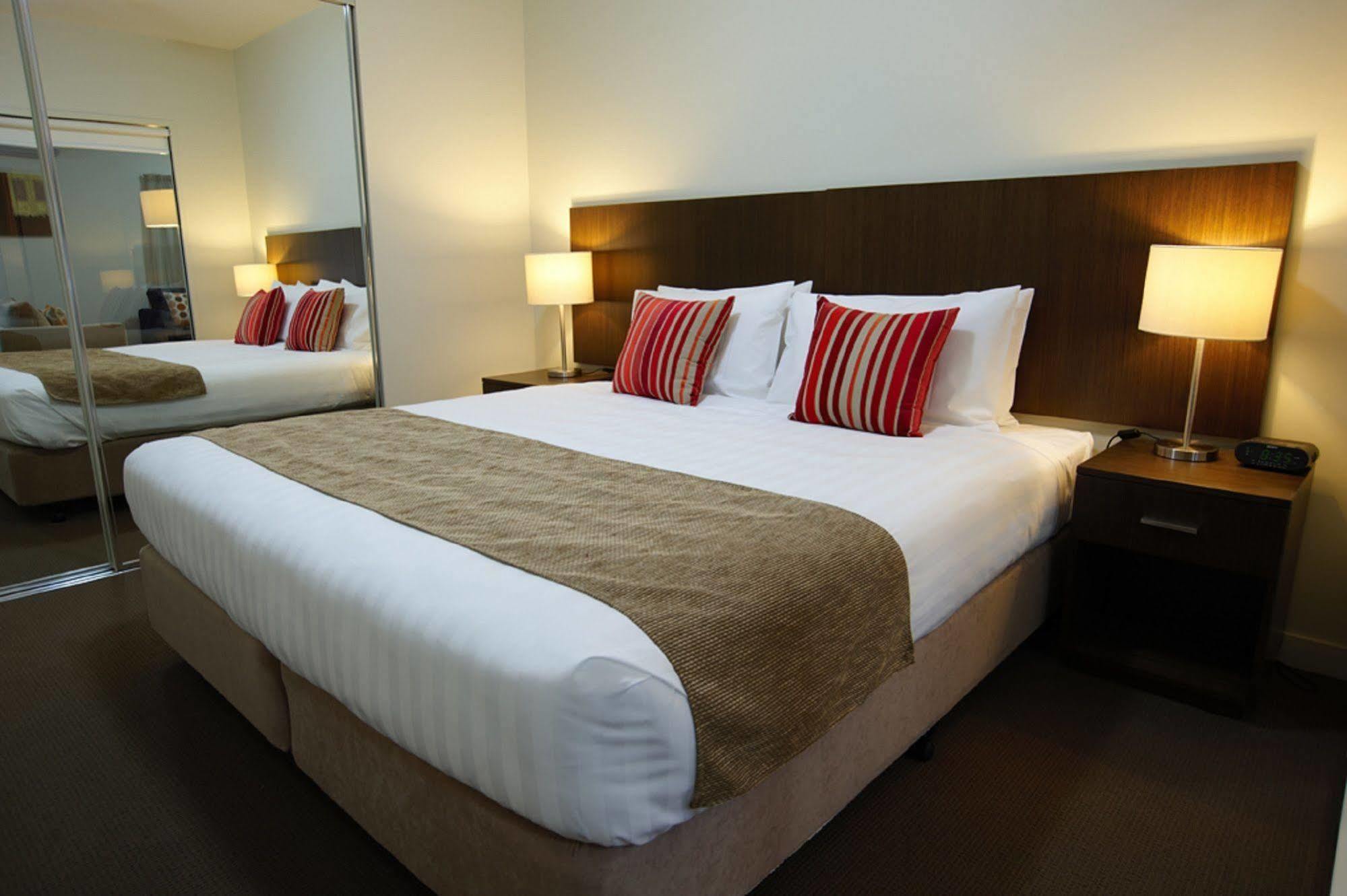 Quest Mildura Aparthotel Екстериор снимка